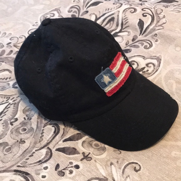 🧢 - Picture 3 of 6